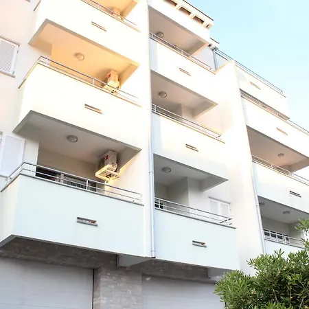Villa Laurus Kozino Exterior photo