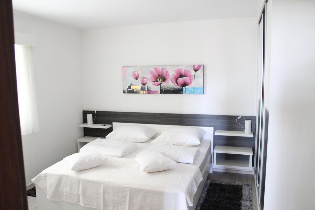 Apartment Laurus Kozino